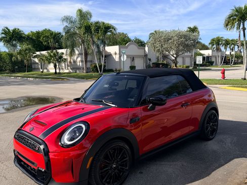 Used 2024 MINI Cooper S image 5