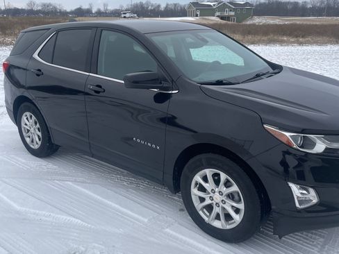Used 2020 Chevrolet Equinox LT image 8