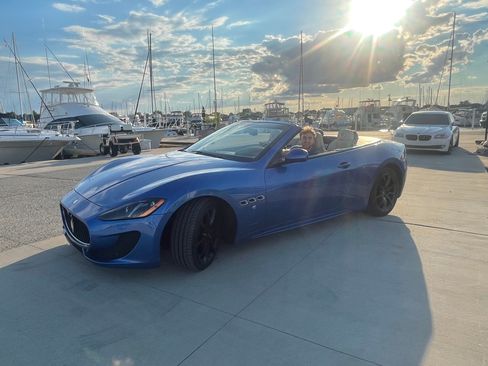 Used 2015 Maserati GranTurismo Sport RWD image 5