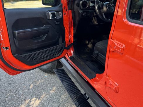 Used 2020 Jeep Wrangler Unlimited Sport image 5