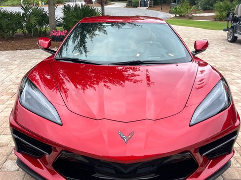 Used 2024 Chevrolet Corvette Stingray Premium Cpe w/ Z51 Performance Package RWD image 11