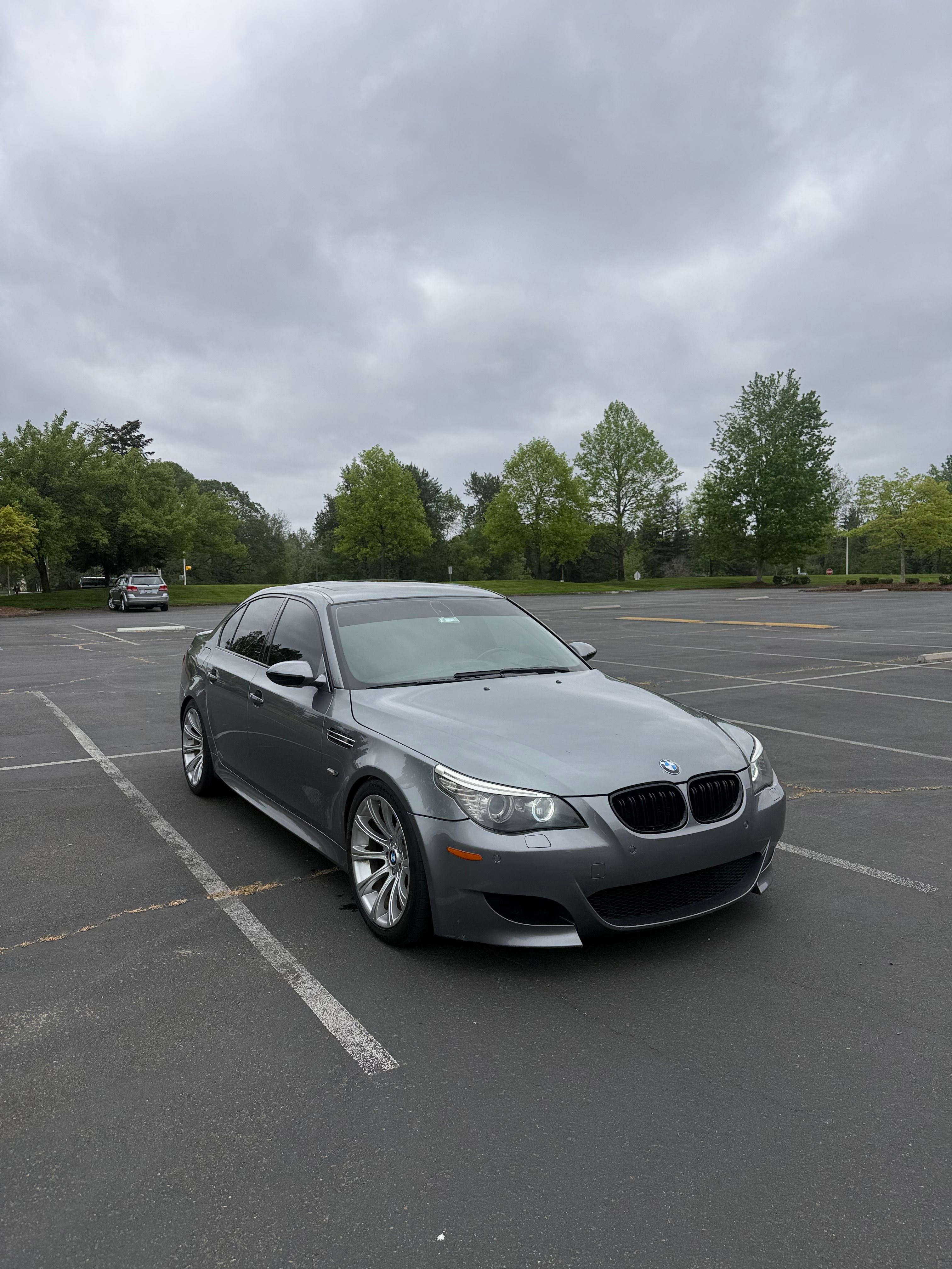 Used 2008 BMW M5 RWD image 1