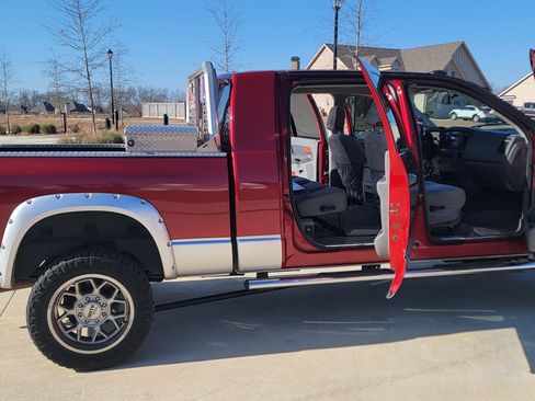 Used 2006 Dodge Ram 3500 Truck SLT w/ Light Group image 12