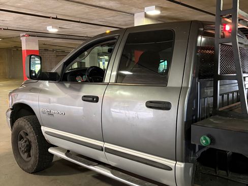 Used 2005 Dodge Ram 3500 Truck SLT w/ Quad Cab Big Horn Value Group AWD/4WD image 22