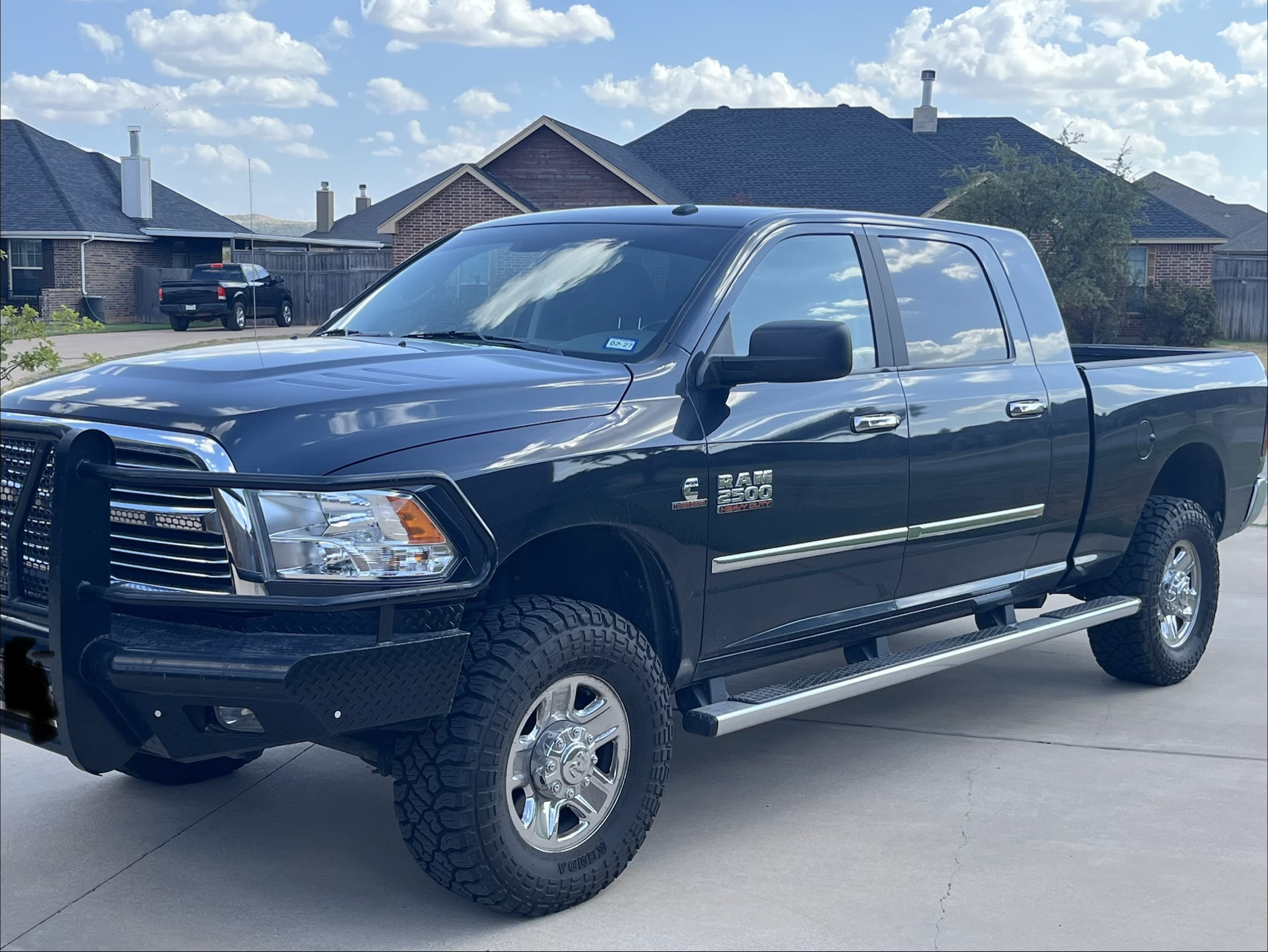 Used 2018 RAM 2500 Lone Star AWD/4WD image 2