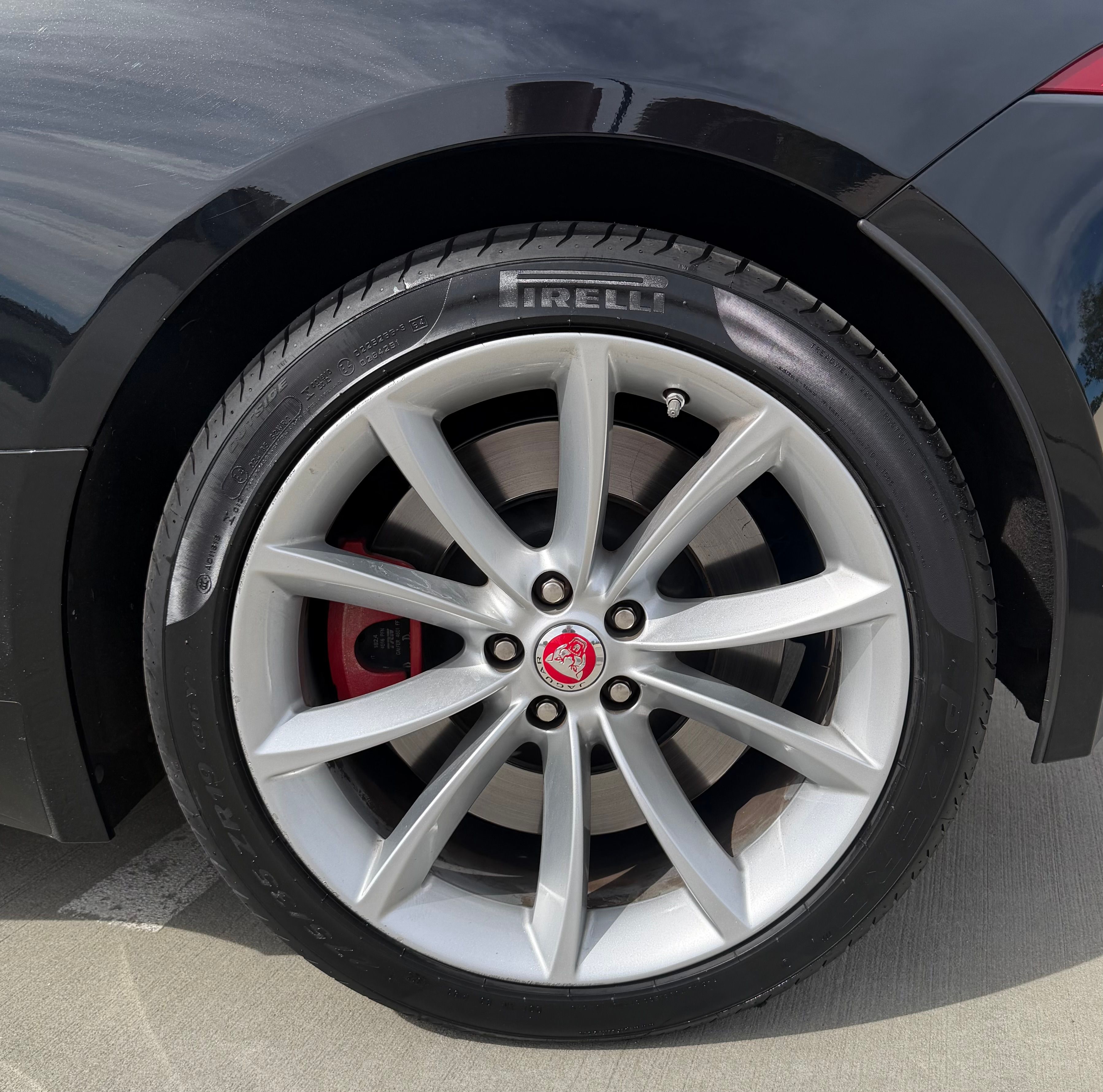 Used 2015 Jaguar F-TYPE S RWD image 20