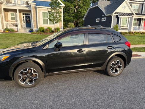 Used 2015 Subaru Crosstrek 2.0i Premium w/ Moonroof Package AWD/4WD image 19