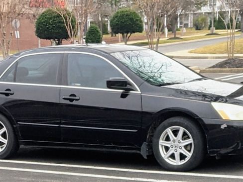 Used 2004 Honda Accord EX image 1