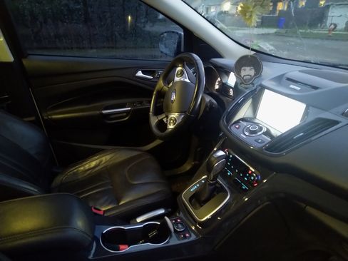 Used 2013 Ford Escape Titanium w/ Class II Trailer Tow Pkg image 12