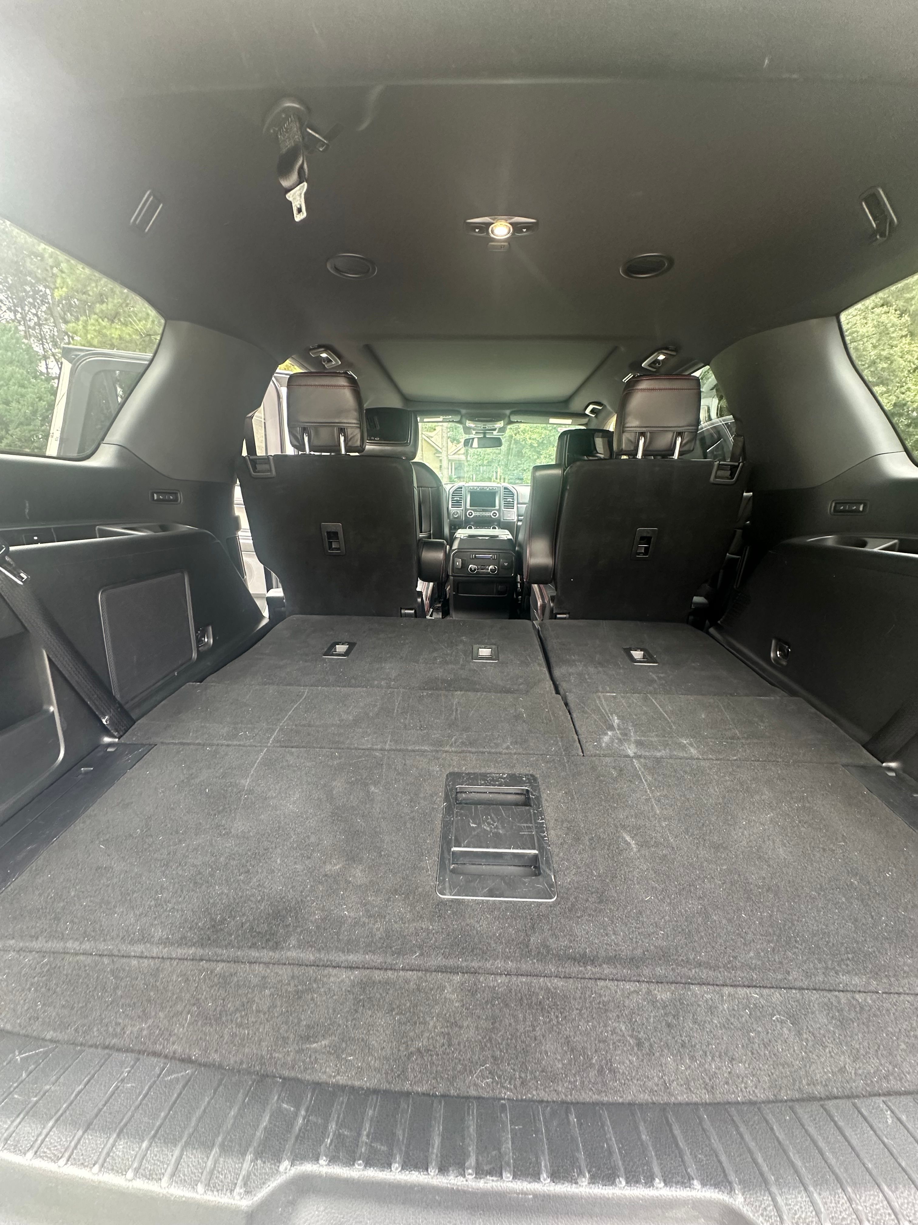 Used 2019 Ford Expedition Limited w/ Equipment Group 303A AWD/4WD image 26