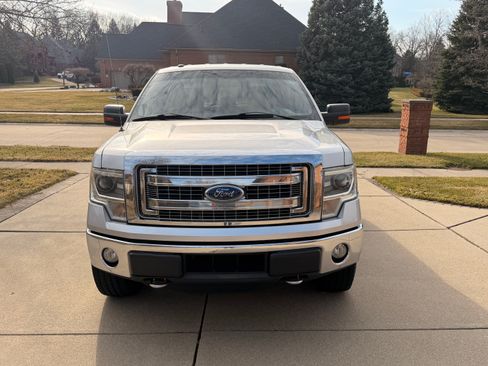 Used 2014 Ford F150 XLT w/ Equipment Group 302A Luxury image 6