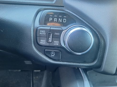 Used 2023 RAM 1500 Big Horn AWD/4WD image 8