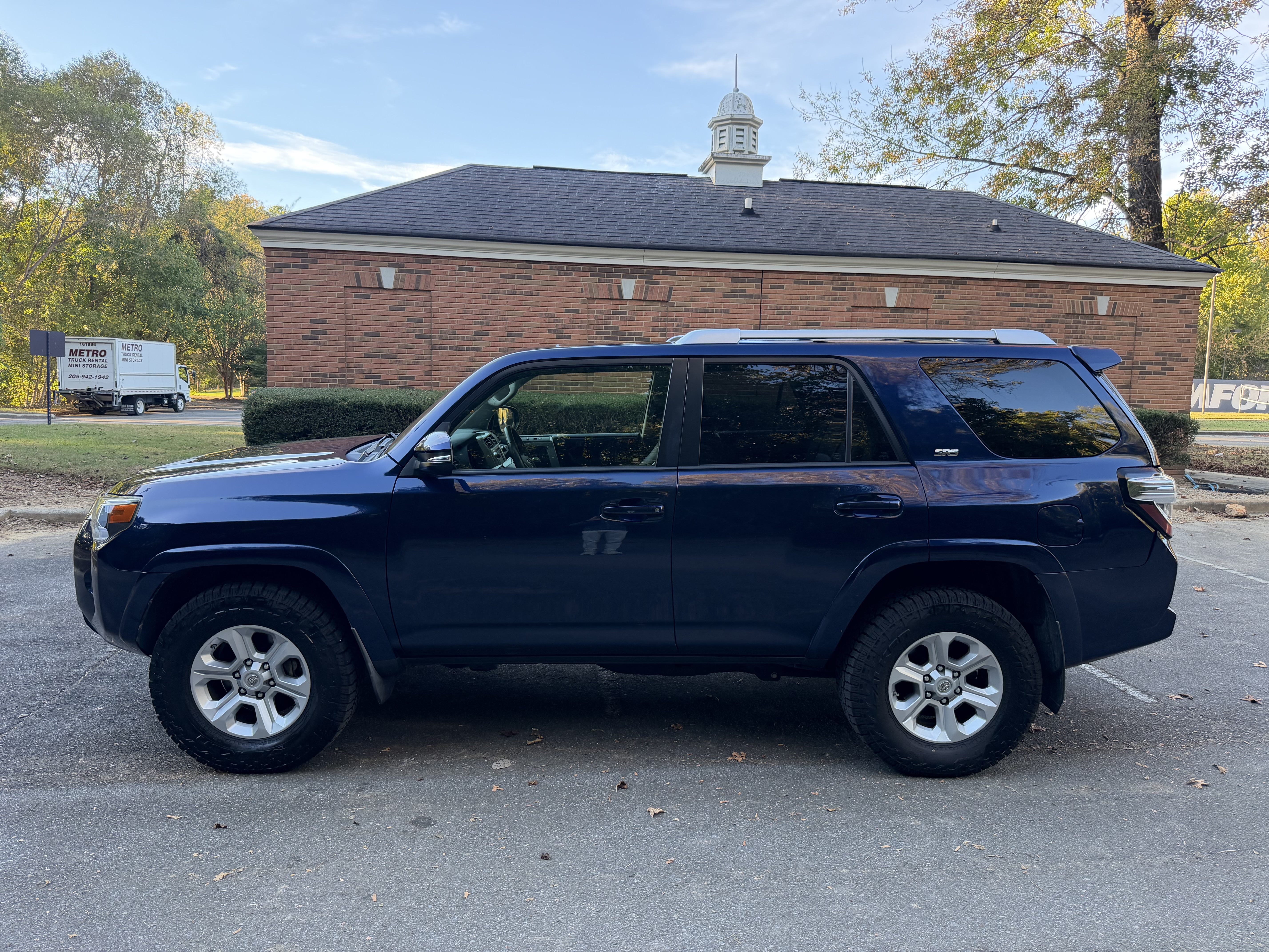 Used 2016 Toyota 4Runner SR5 Premium AWD/4WD image 1