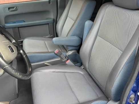 Used 2005 Honda Element EX image 12