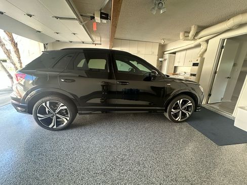 Used 2023 Audi Q3 2.0T Premium AWD/4WD image 2