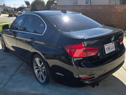 Used 2017 BMW 330i Sedan image 6