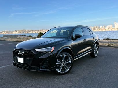 Used 2021 Audi Q3 2.0T Premium w/ Convenience Package