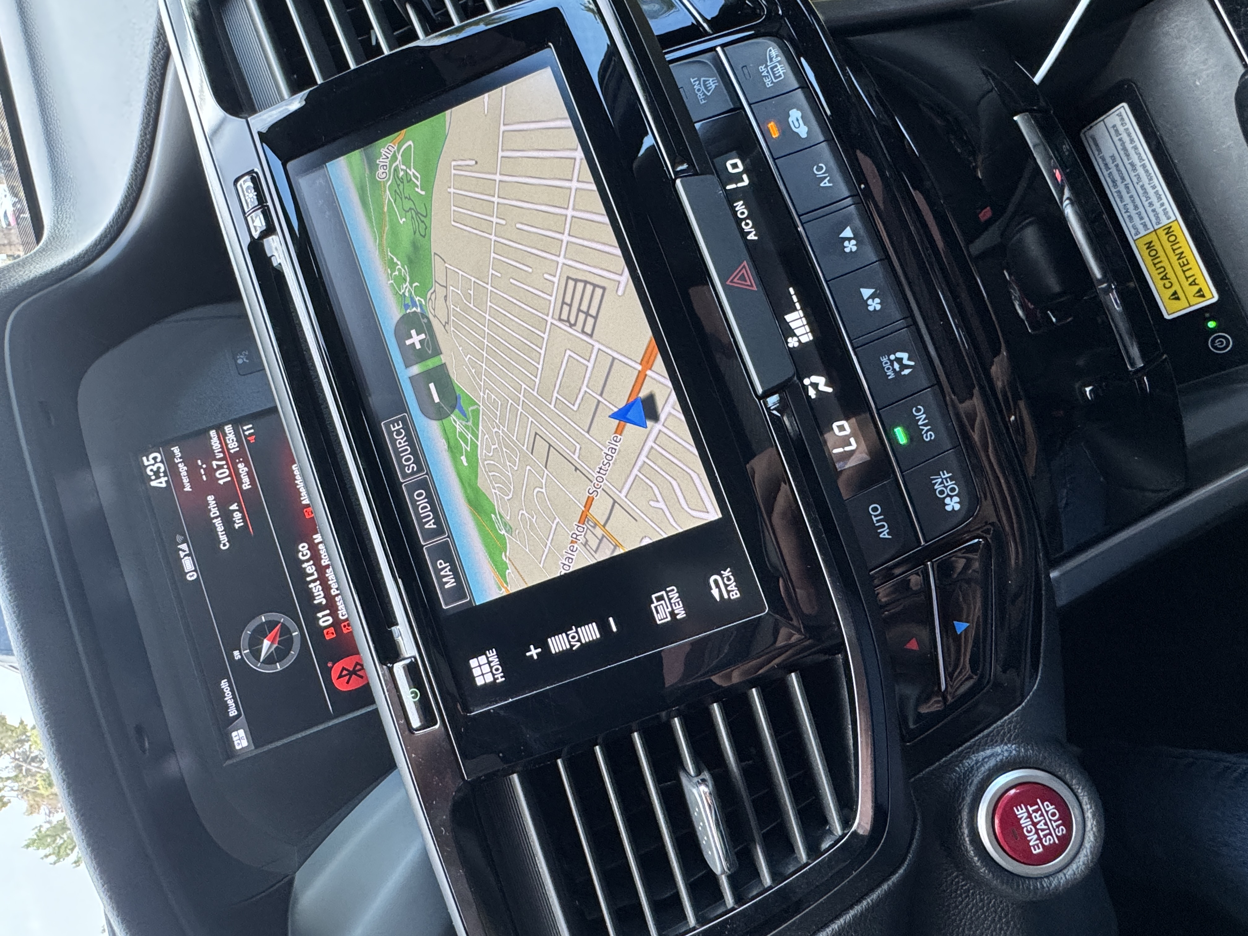 Used 2017 Honda Accord EX-L image 10