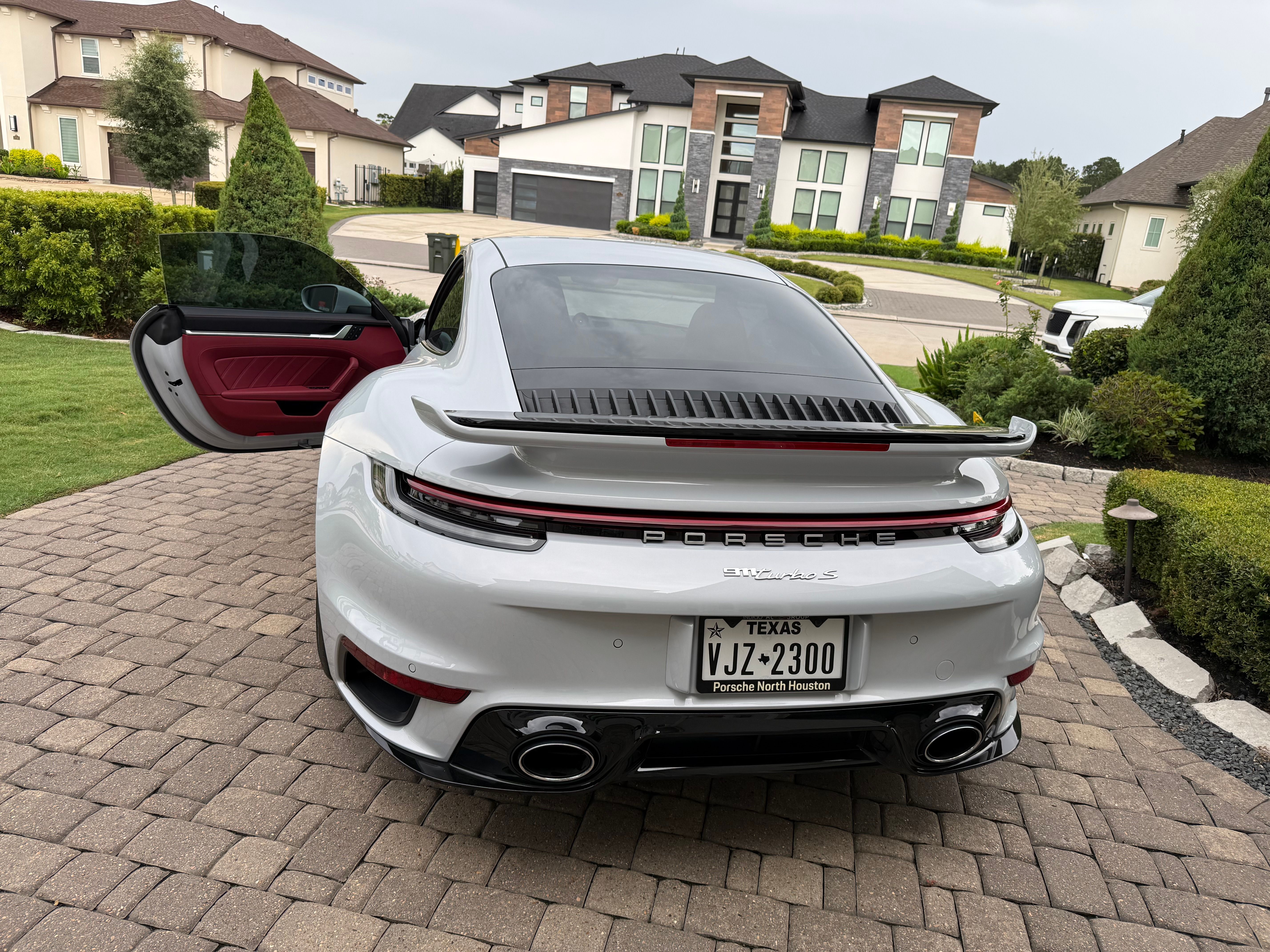 Used 2024 Porsche 911 Turbo S AWD/4WD image 9