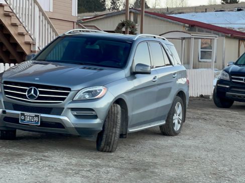 Used 2013 Mercedes-Benz ML 350 BlueTEC 4MATIC image 1