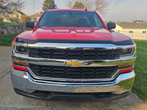 Used 2018 Chevrolet Silverado 1500 LS w/ Trailering Package image 2