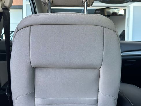 Used 2018 Ford Fusion S image 16