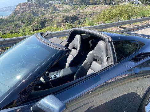 Used 2019 Chevrolet Corvette Stingray Coupe w/ 1LT image 14