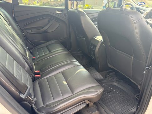 Used 2013 Ford C-MAX SEL image 10