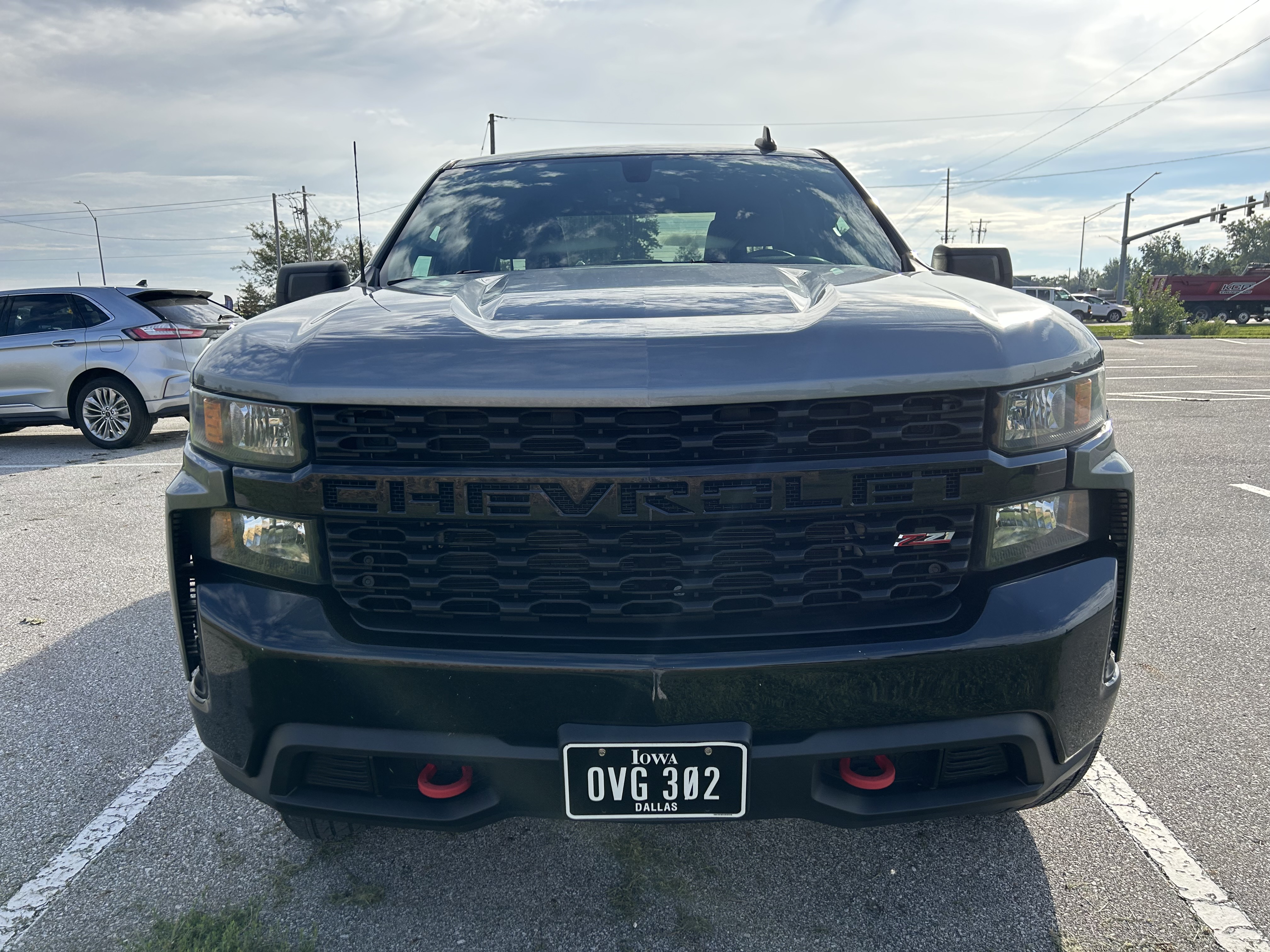 Used 2019 Chevrolet Silverado 1500 Custom Trail Boss w/ Custom Convenience Package AWD/4WD image 5