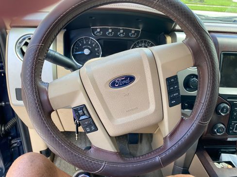 Used 2013 Ford F150 King Ranch w/ King Ranch Luxury Pkg image 15