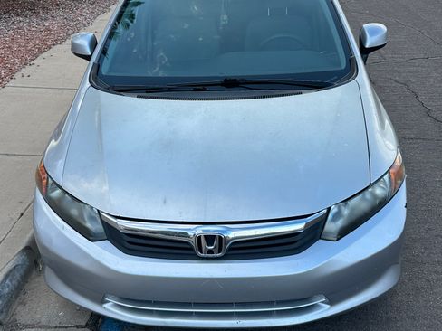 Used 2012 Honda Civic LX image 4