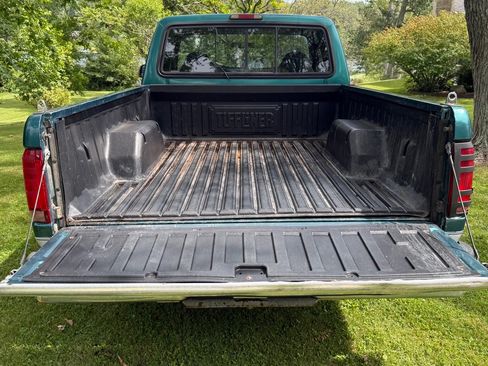 Used 1996 Ford F150 2WD SuperCab image 6
