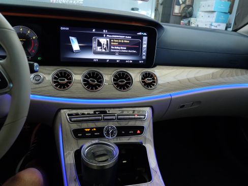 Used 2020 Mercedes-Benz E 450 Cabriolet image 19