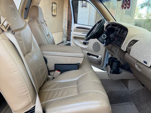 Used 2000 Dodge Ram 1500 Truck 2WD Quad Cab image 12