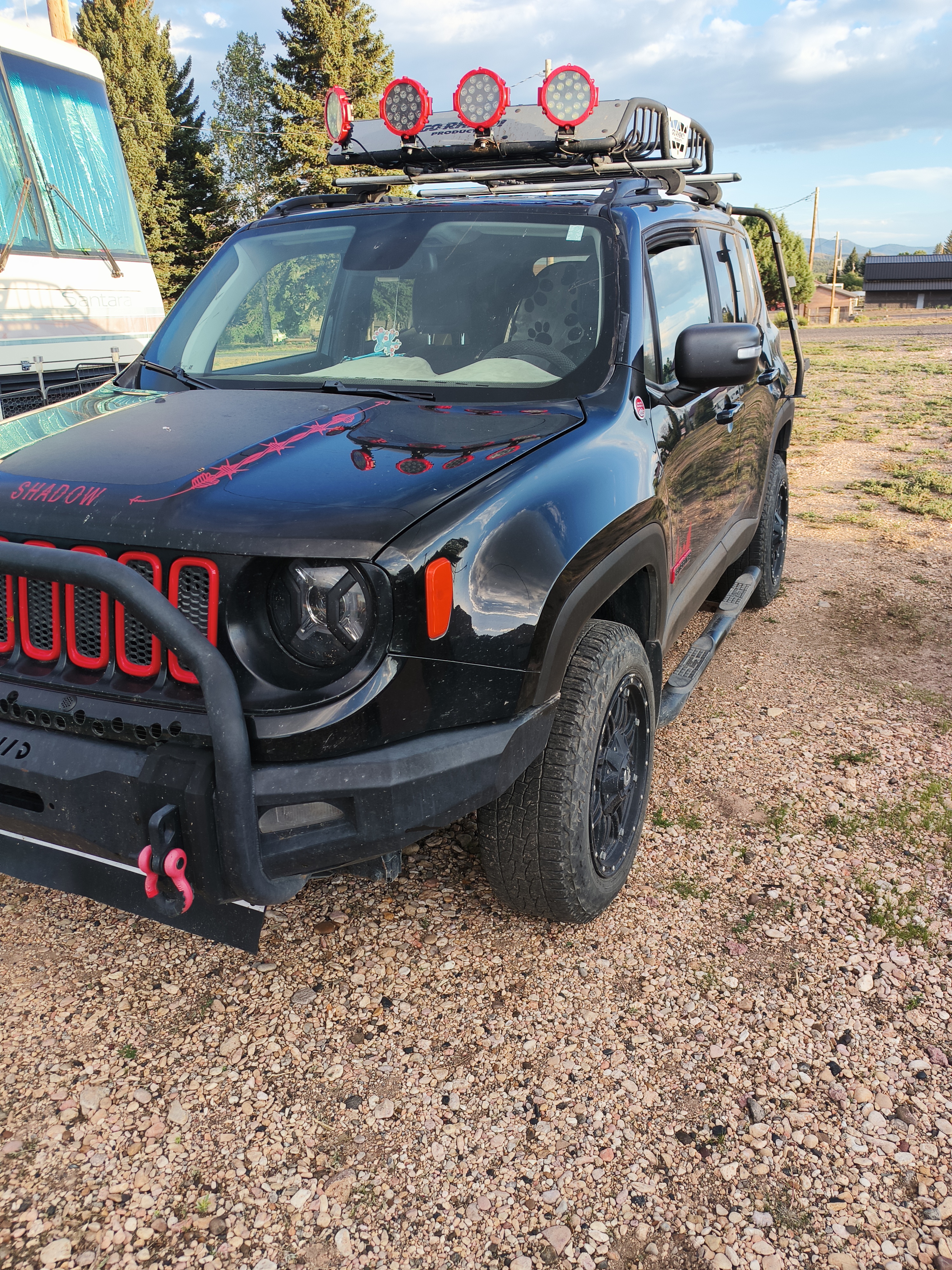 Used 2018 Jeep Renegade Trailhawk AWD/4WD image 4