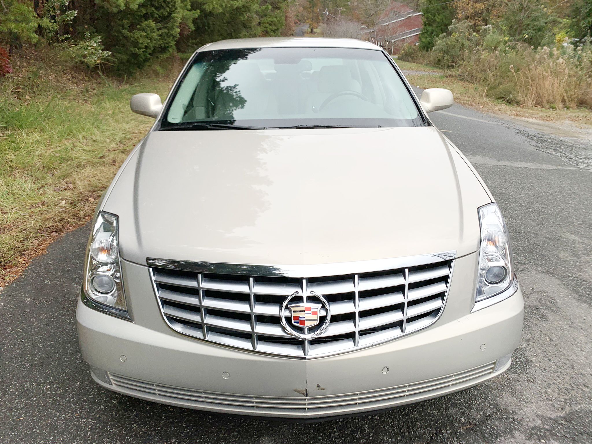 Used 2008 Cadillac DTS FWD image 4