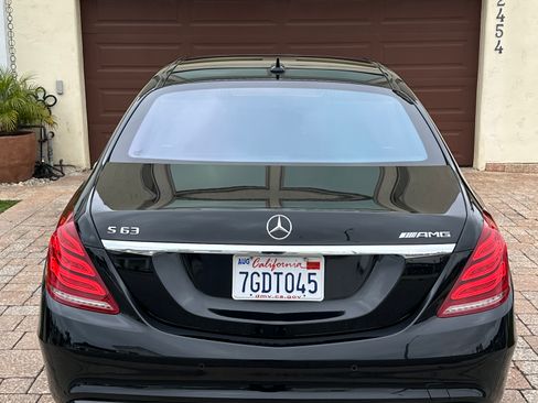 Used 2015 Mercedes-Benz S 63 AMG S 63 AMG 4MATIC Sedan 4D image 2