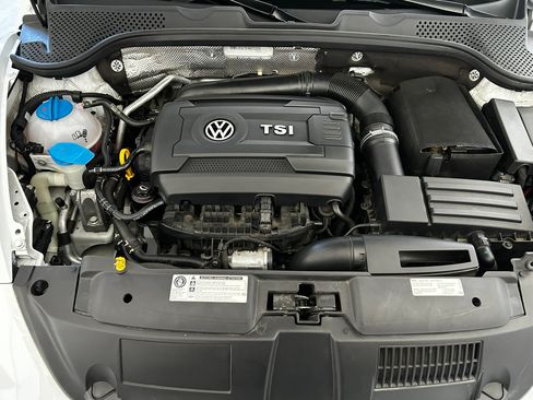 Used 2015 Volkswagen Beetle 1.8T FWD image 21