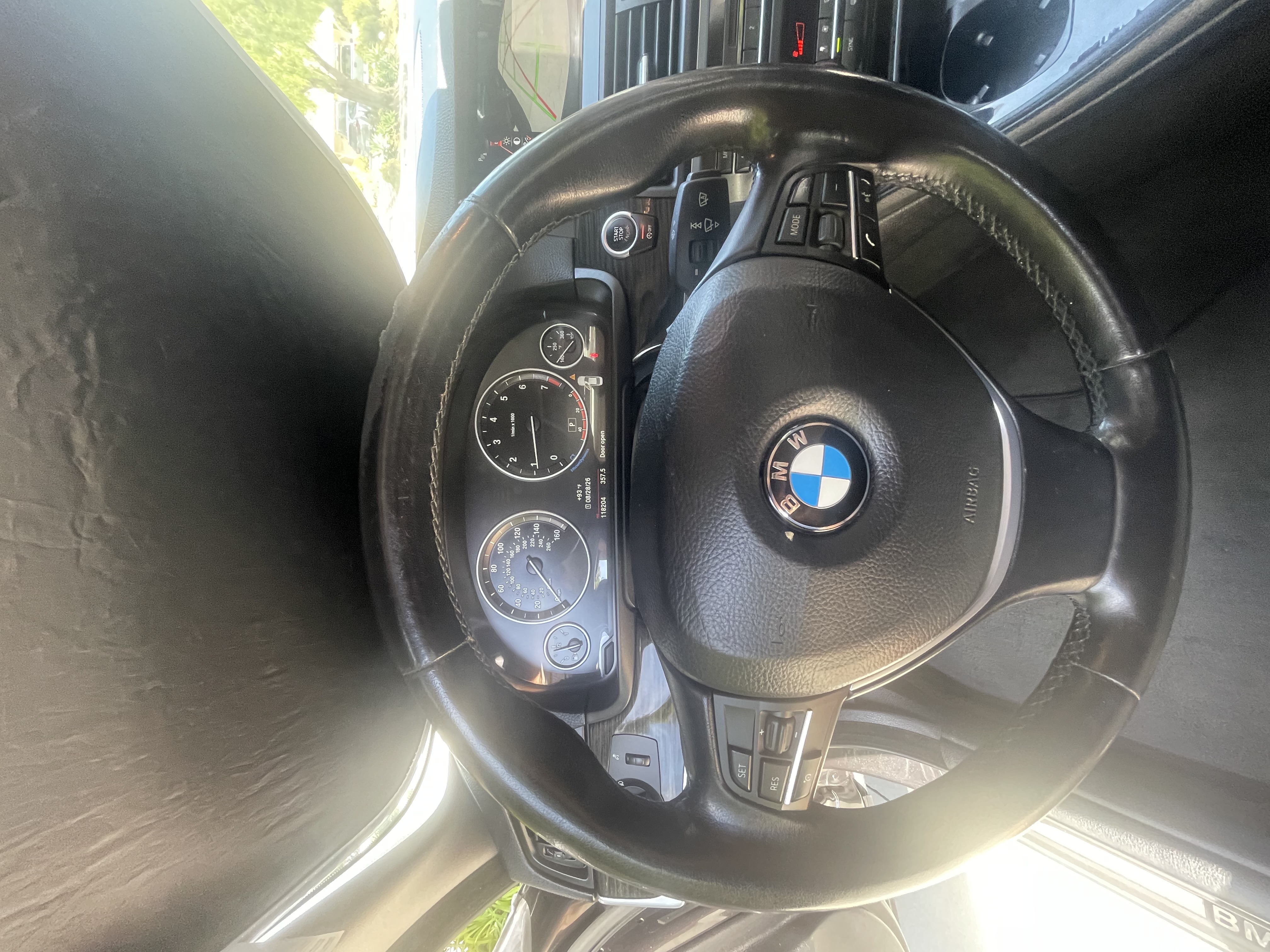 Used 2015 BMW 528i xDrive Sedan AWD/4WD image 11