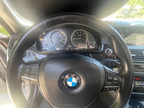 Used 2015 BMW 528i xDrive Sedan AWD/4WD image 11
