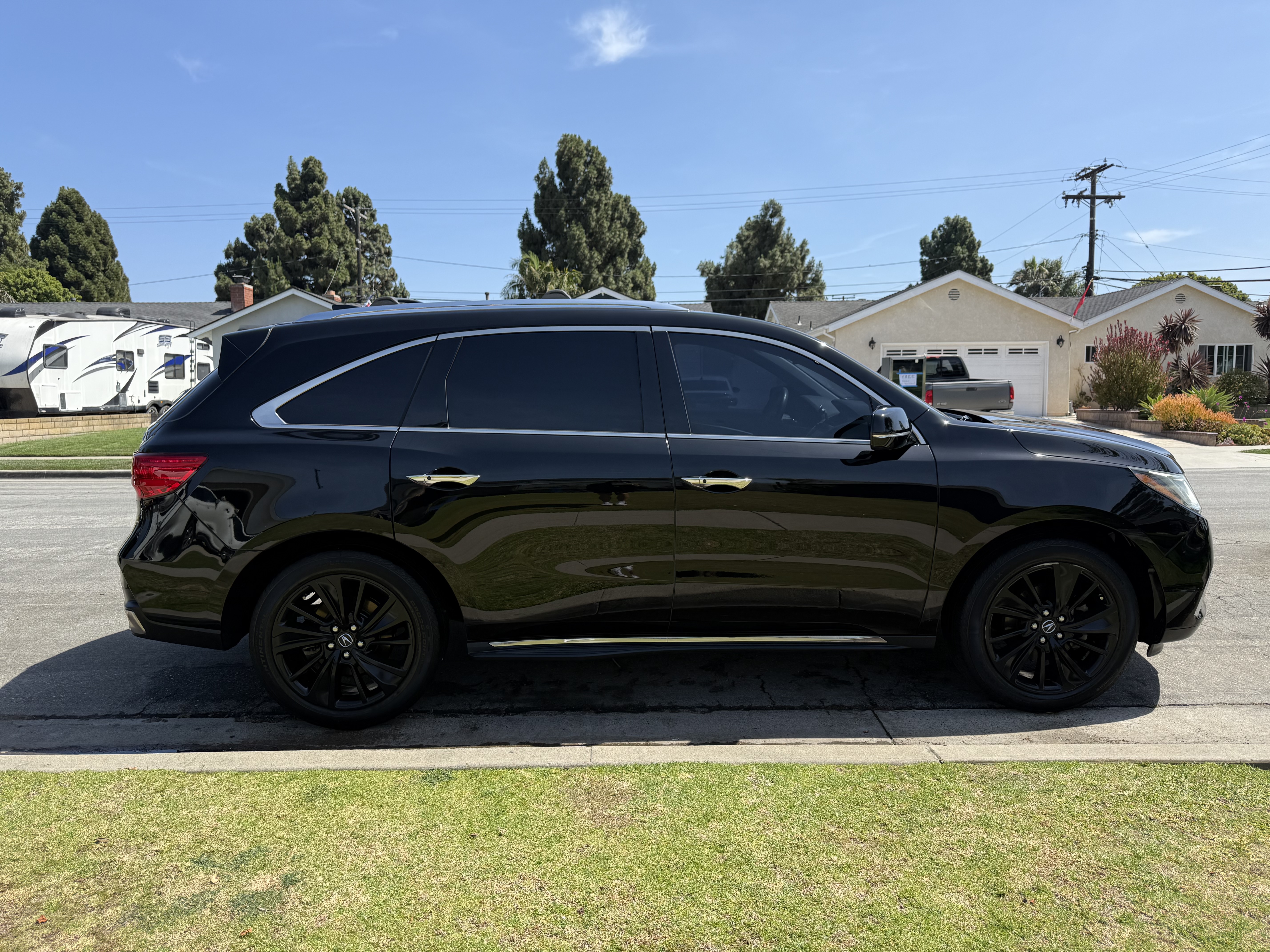 Used 2017 Acura MDX w/ Advance Package AWD/4WD image 8