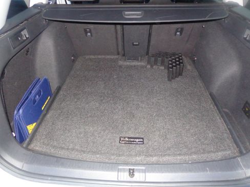 Used 2019 Volkswagen Golf Alltrack SEL image 9