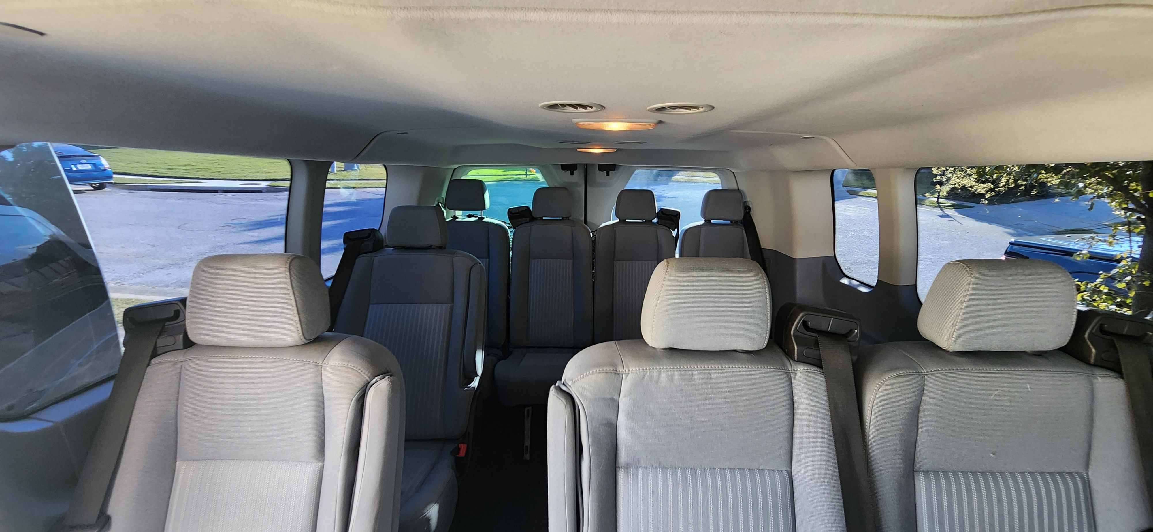 Used 2017 Ford Transit 350 XLT RWD image 13