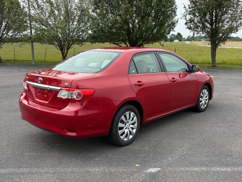 Used 2013 Toyota Corolla LE FWD image 8
