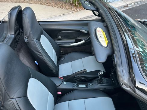 Used 2004 Porsche Boxster S RWD image 12
