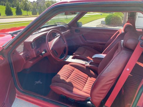 Used 1992 Ford Mustang LX image 10