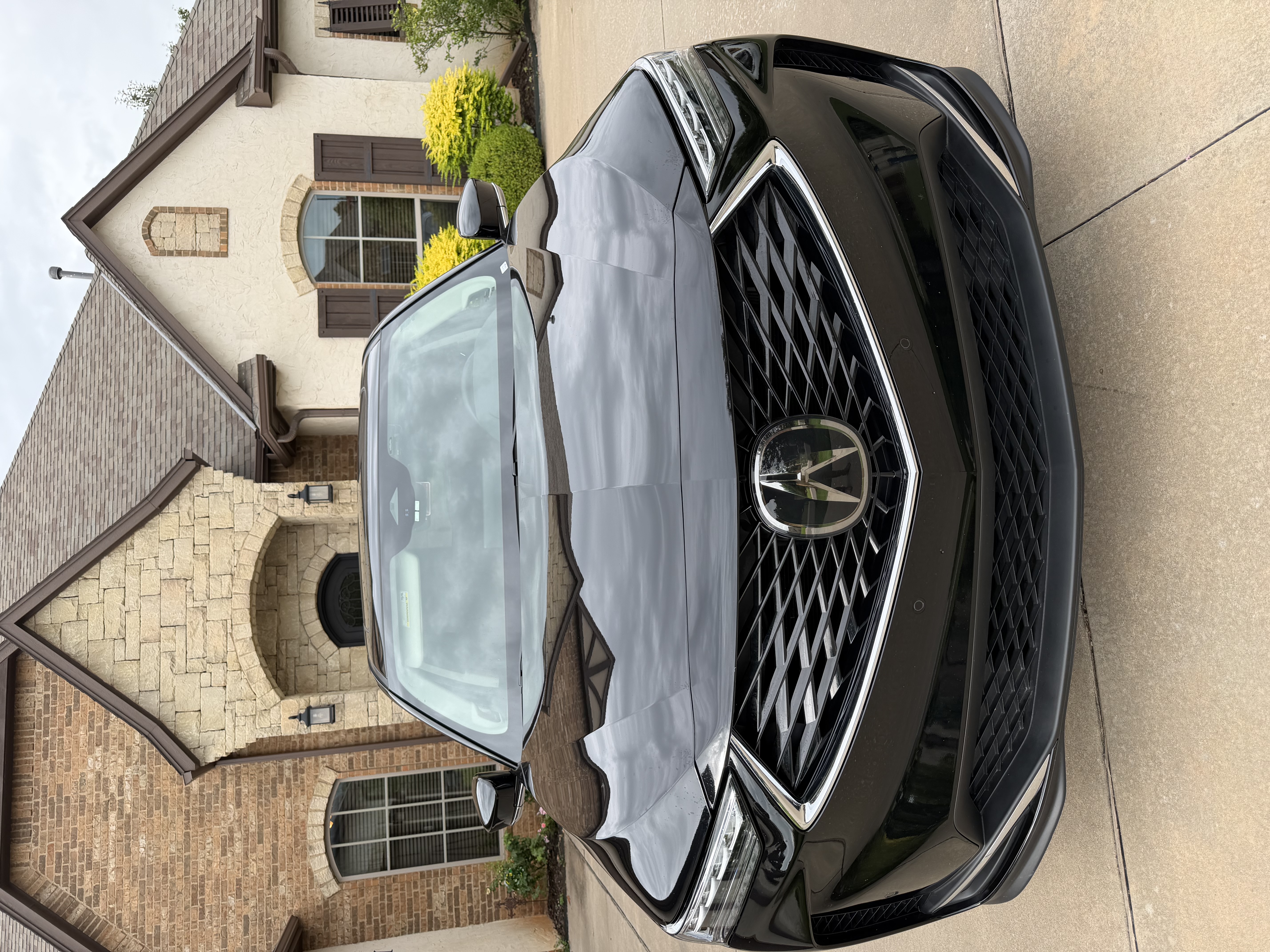 Used 2025 Acura MDX SH-AWD w/ Technology Package image 9