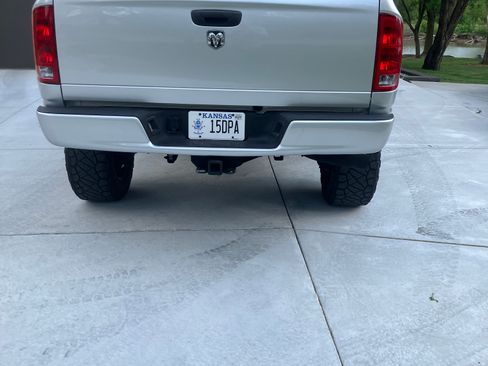 Used 2005 Dodge Ram 2500 Truck SLT w/ Sport Appearance Group AWD/4WD image 4