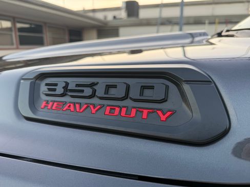 Used 2023 RAM 3500 Tradesman w/ Convenience Group image 12