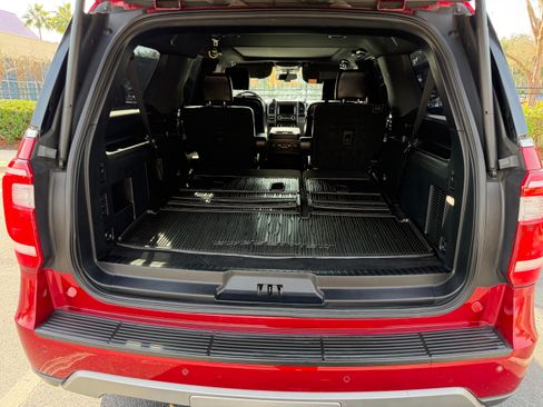 Used 2021 Ford Expedition Max XLT image 26